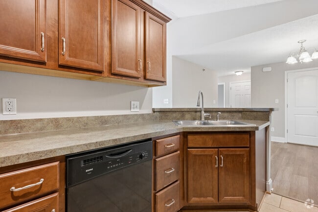3BR, 2BA - 1,182SF - Kitchen