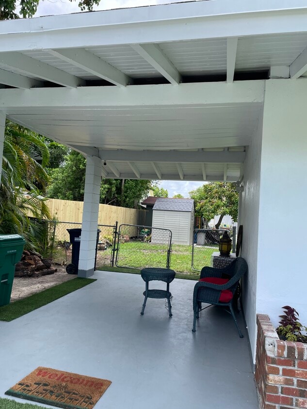 Patio - 17760 SW 112th Ct (Miami, FL)
