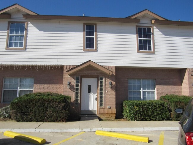 Photo - 7406 Michigan Ave Unit 3