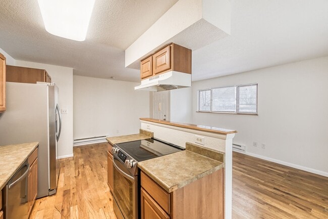 Photo - 2529 W Vermijo Ave