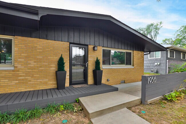 Photo - 1936 E Greenwood St