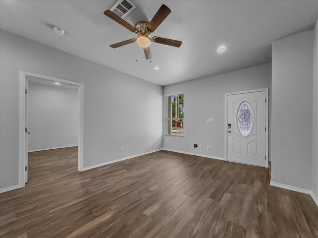 Photo - 5 Bowling Ln