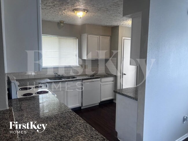 Photo - 15706 Tammany Ln