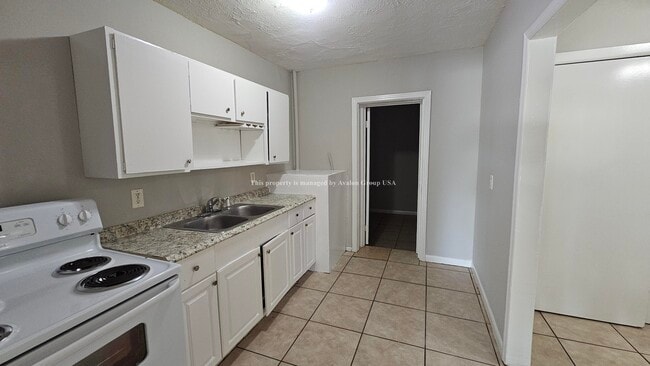 Photo - 2231 Spring Park Rd Unit 3