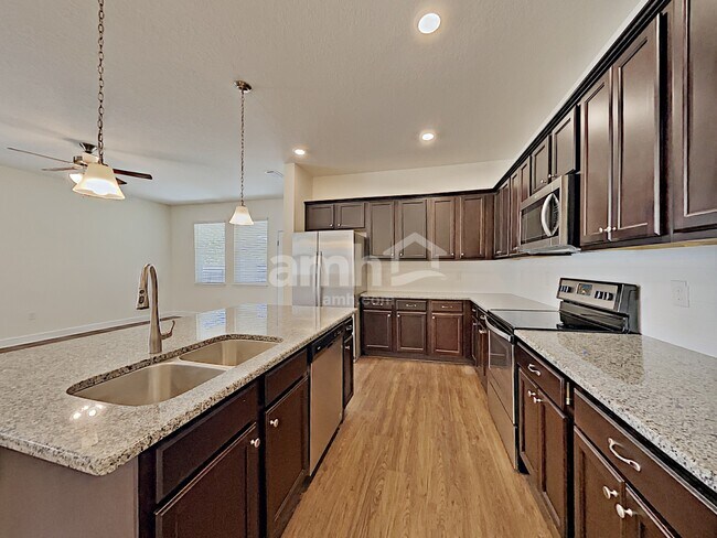 Photo - 411 Pine Terrace Dr