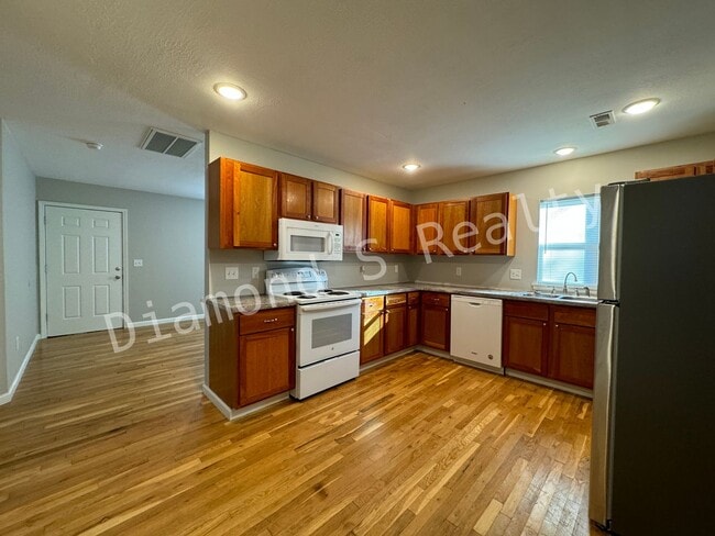 Photo - Country Setting! 2 Bed/2 Bath Home