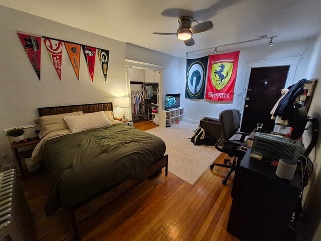 Photo - 62 Queensberry St Unit 309