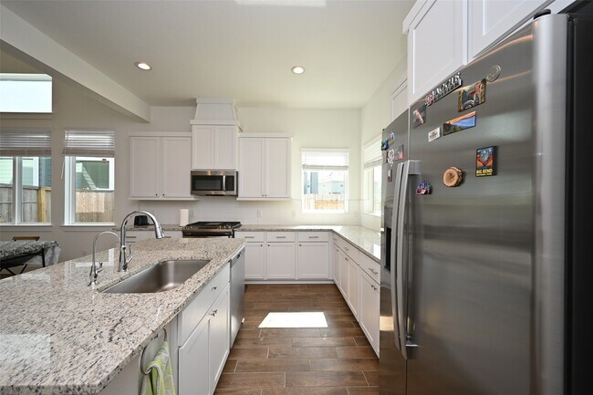 Photo - 1535 Cathedral Bend Drive