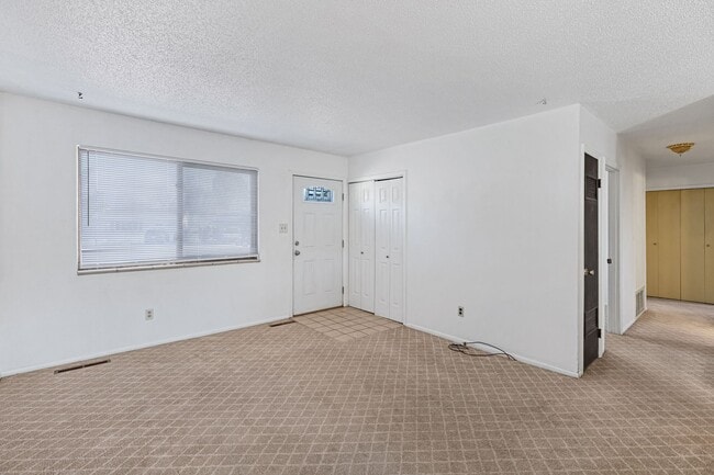 Photo - 2436 Launcelot Ct