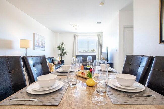 Photo - 2280 SW 32nd Ave Unidad ID1056257P