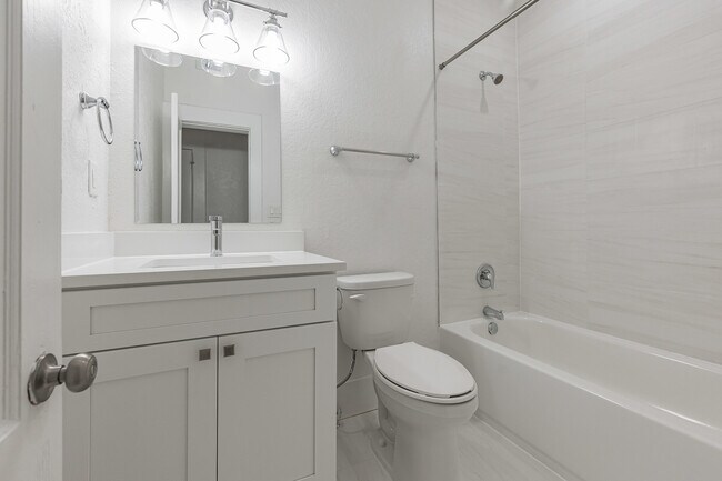 Photo - 224 South Melville