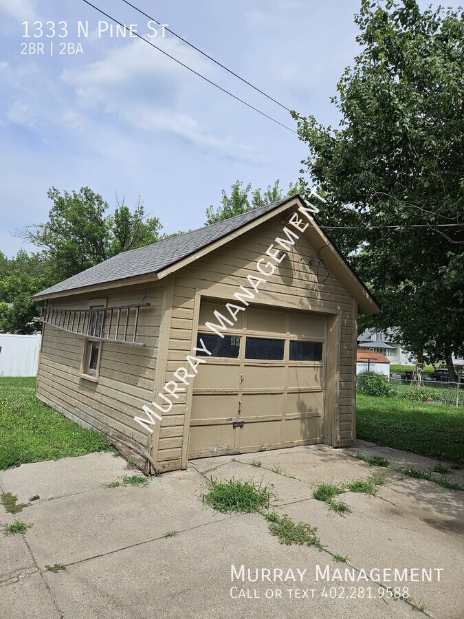 Photo - 1333 N Pine St