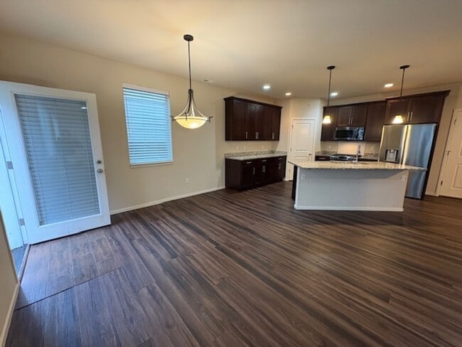 Photo - Beautiful 4-bedroom 2.5 bath home