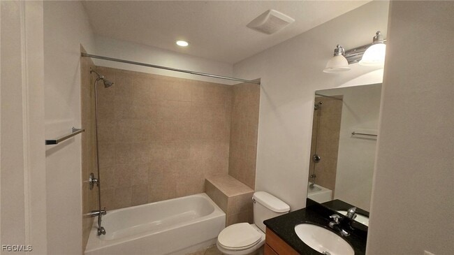 Building Photo - 13780 Julias Way Unit 1024