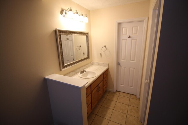 Photo - 7138 Summerlin Dr