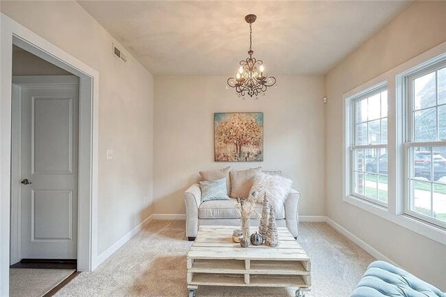 Photo - 110 3rd St