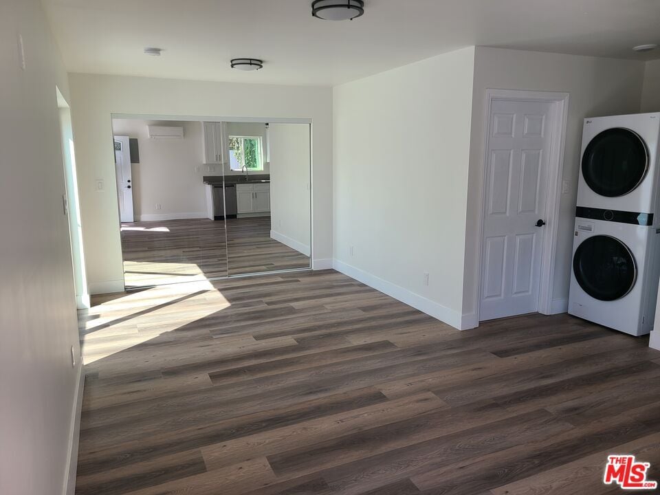 Photo - 19115 Bessemer St