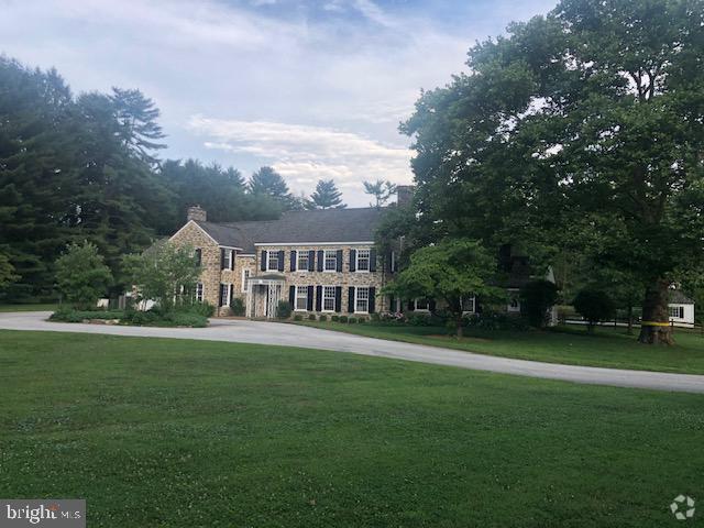 Building Photo - 1024 N Spring Mill Rd Rental