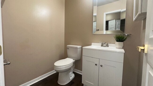 Photo - Beautiful 3/2.5 Townhome For Rent In Coopersmith