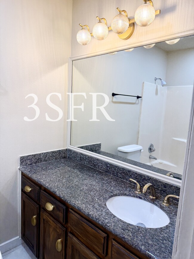 Photo - 709 Long Ct Unit 709
