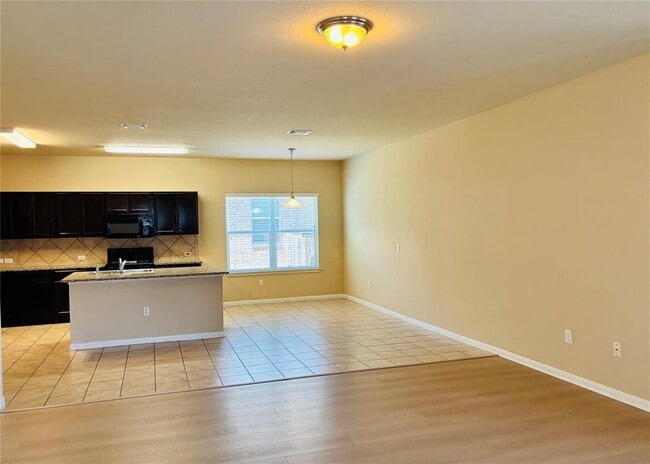 Photo - 1602 Atlas Rd