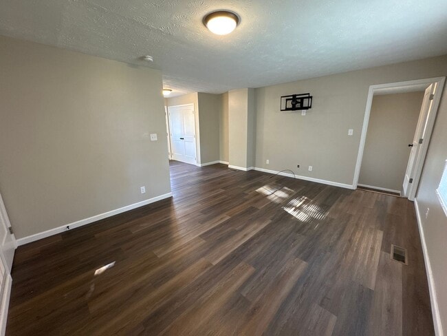 Photo - 11472 US-62 Unidad 11472 US Hwy 62 B