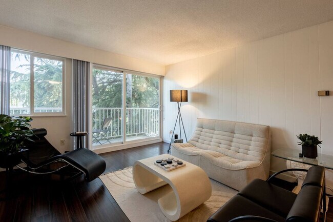 Photo - 55 E 12th Ave Unit ID1051840P