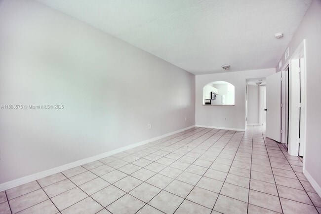 Photo - 3398 NE 9th Dr Unit 102