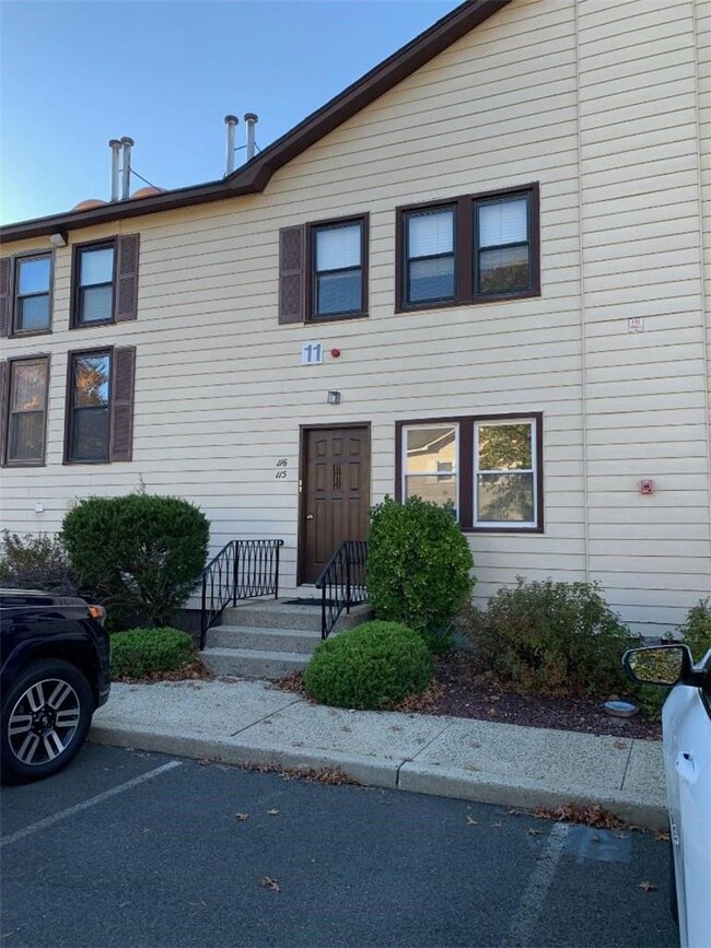 Photo - 135 W Nyack Rd Condominio Unidad 115