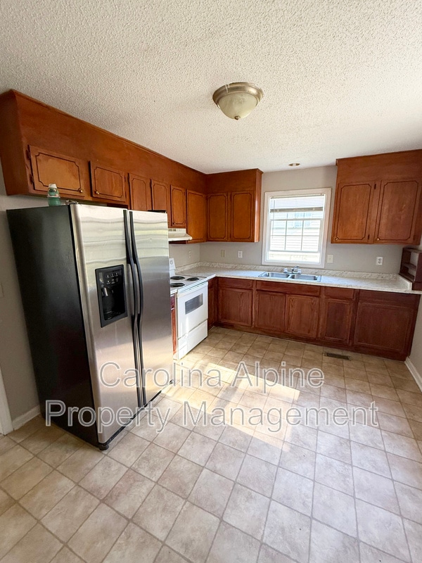 Photo - 1109 Crosby St