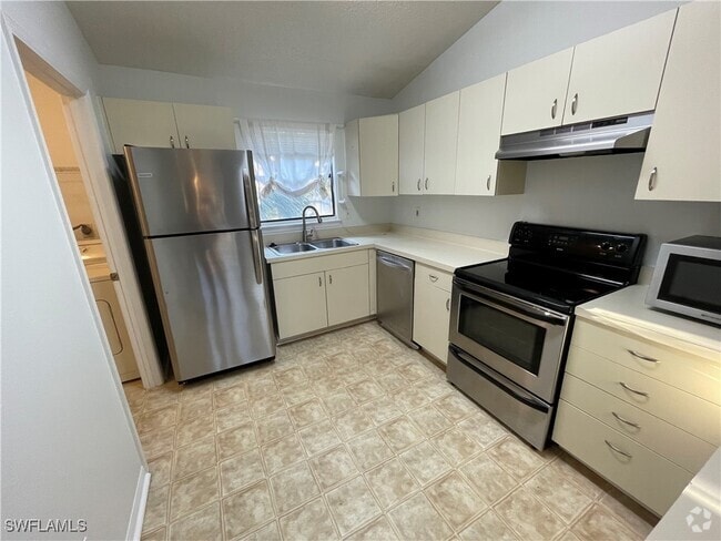 Building Photo - 2142 Arbour Walk Cir Unit 2624 Rental