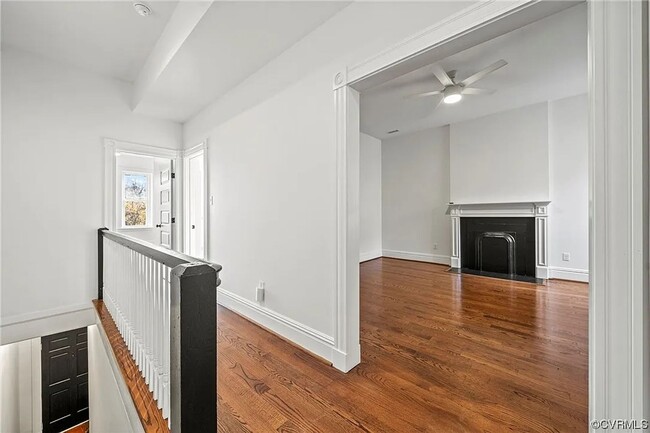 Photo - 102 N Harvie St Unit Apt #2