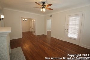 Photo - 131 E Ridgewood Ct