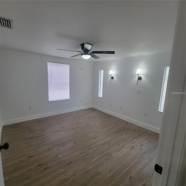 Photo - 2211 S Trivet Point