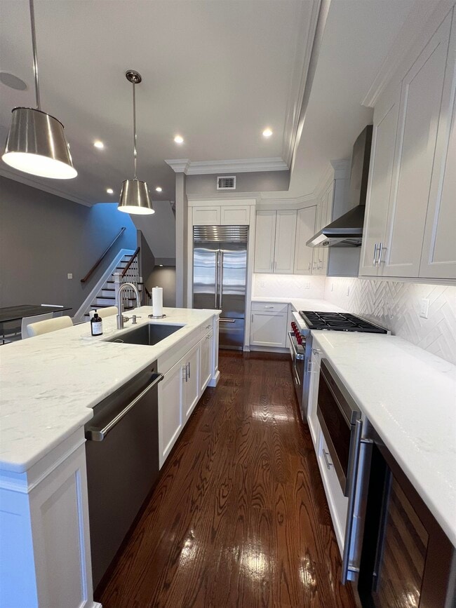 Photo - 1216 Park Ave