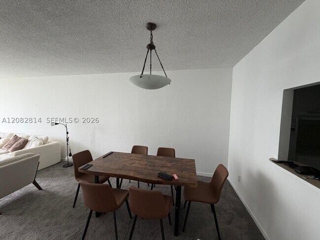 Building Photo - 19380 Collins Ave Unit 712