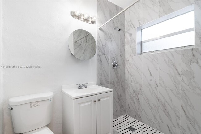 Photo - 1450 SW 6th St Unit 1