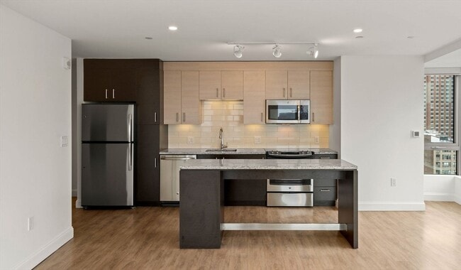 Photo - 99 Kneeland St Unit 2001