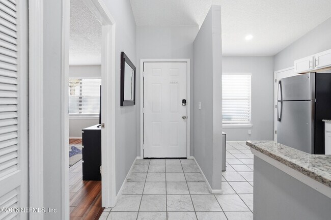 Photo - 3419 Islander Way