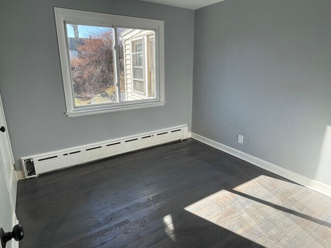 Photo - Newly renovated 5 bedroom single family ho...