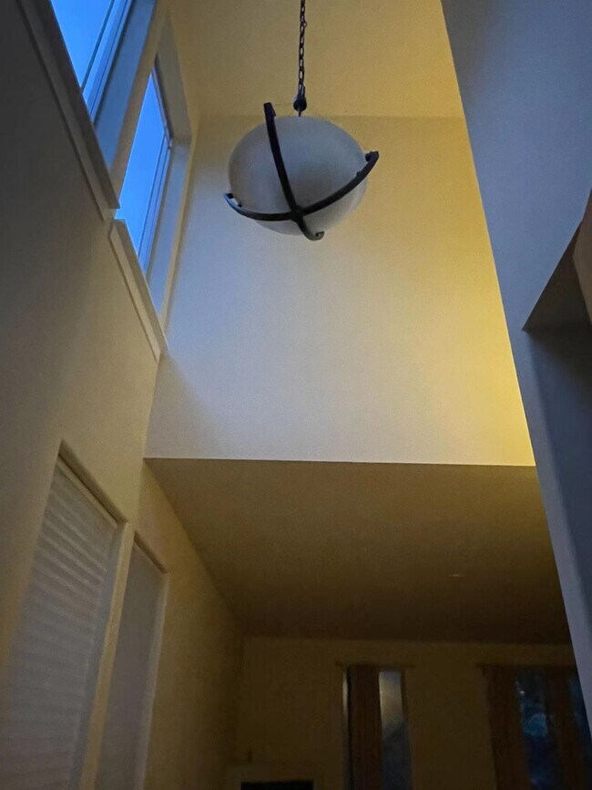 Photo - 2551 NW Byrne Terrace