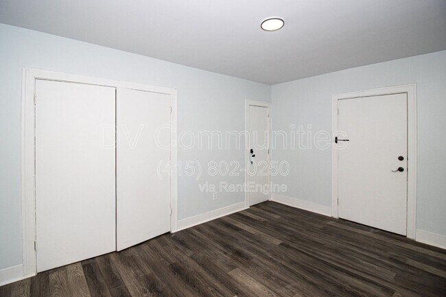 Photo - 3300 E 149th St Unidad 10