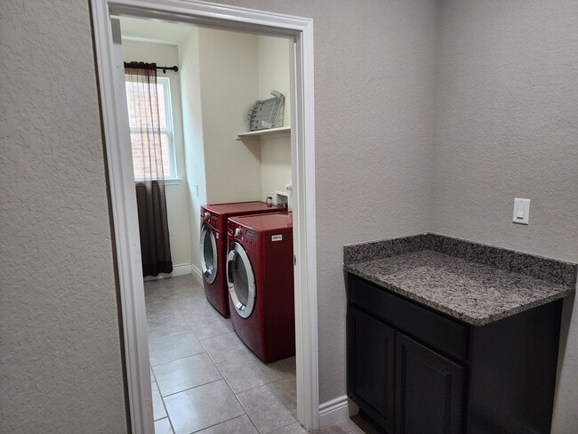 Photo - 27423 Paraiso Sands