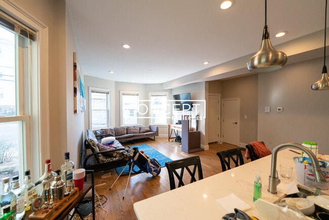 Photo - 50 Calumet St Unit 1