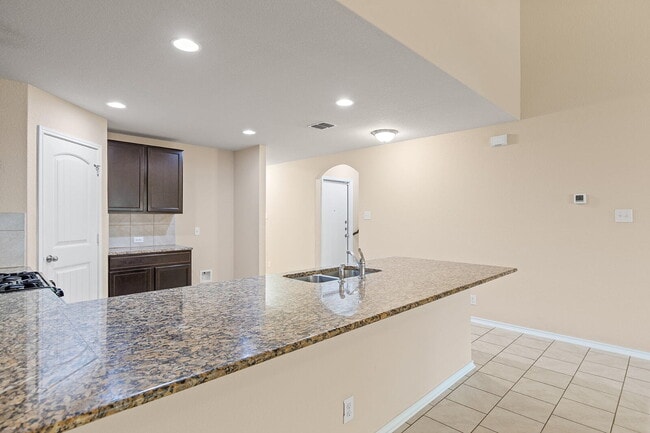 Photo - "Spacious 4-Bedroom Retreat in Schertz wit...