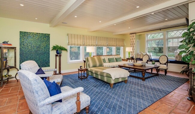 Photo - 96 Cove Hollow Rd