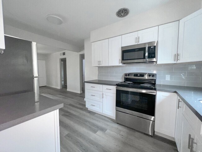 Photo - A591 Unit 6848-01