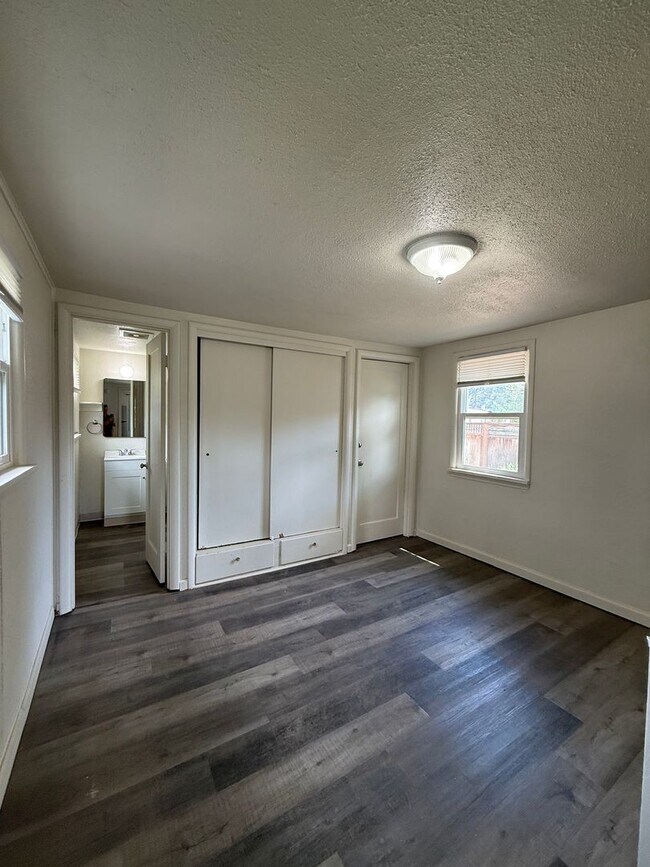 Photo - 20219 Unit 20219