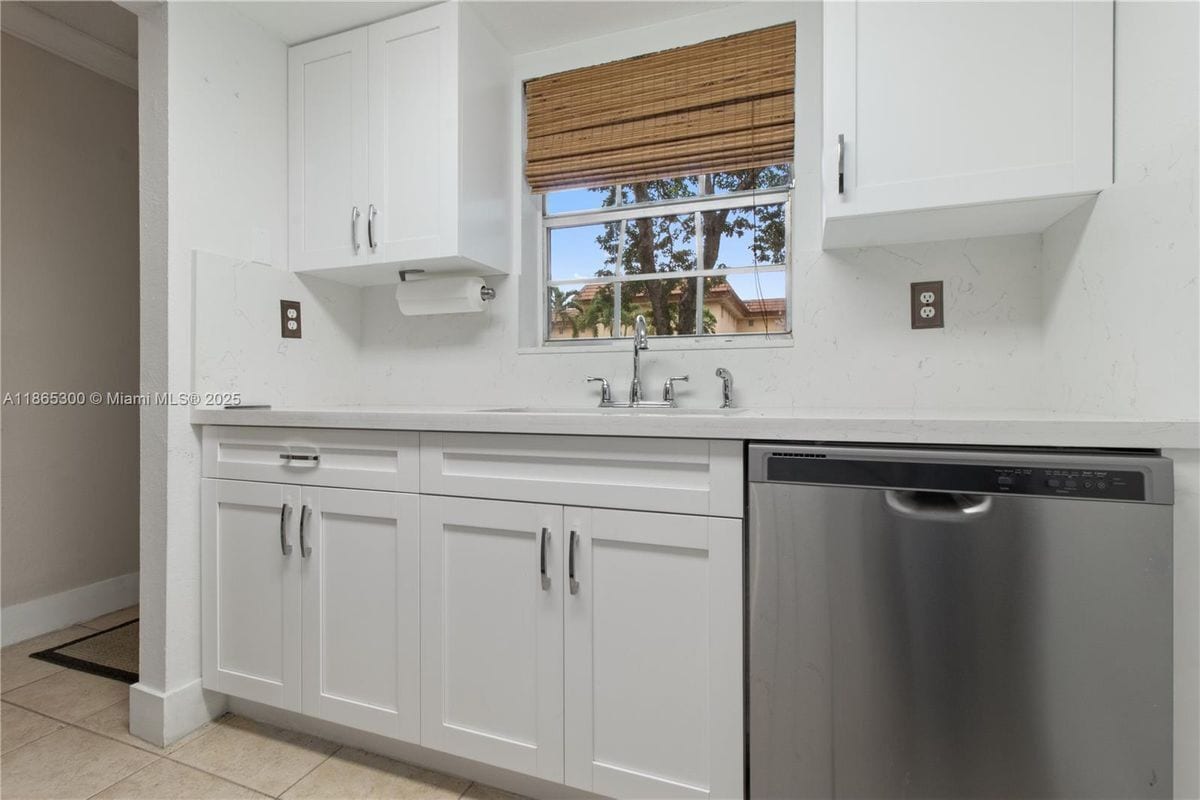 Photo - 8600 SW 109th Ave Condo