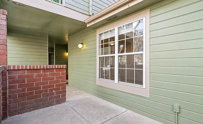 Photo - 3565 Windmill Dr Unit F4